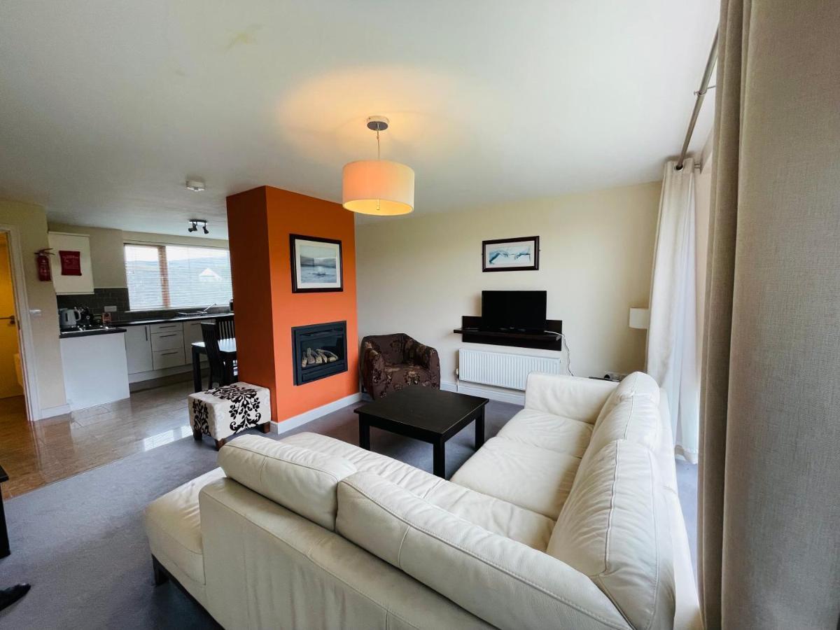 Burren Atlantic Hotel & Holiday Cottages Ballyvaughan Extérieur photo