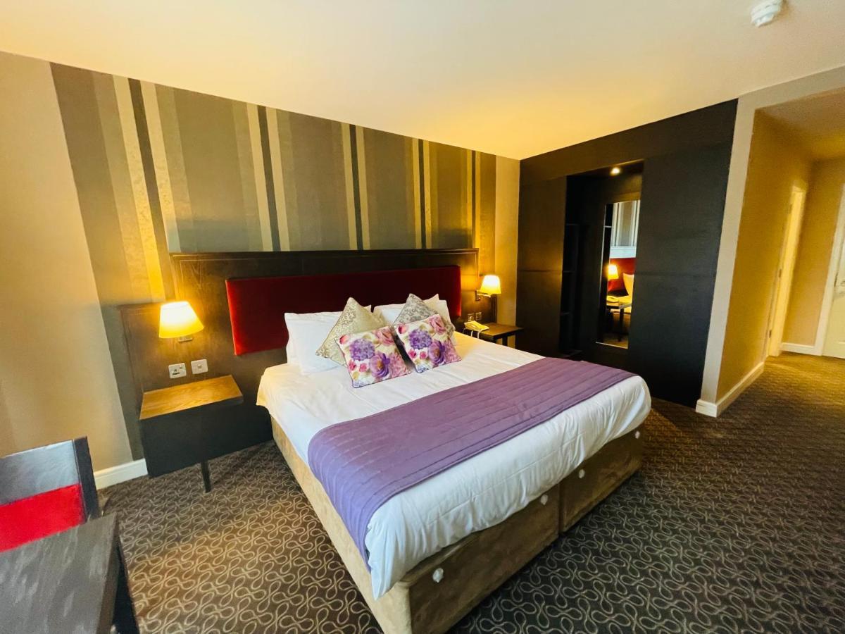 Burren Atlantic Hotel & Holiday Cottages Ballyvaughan Extérieur photo