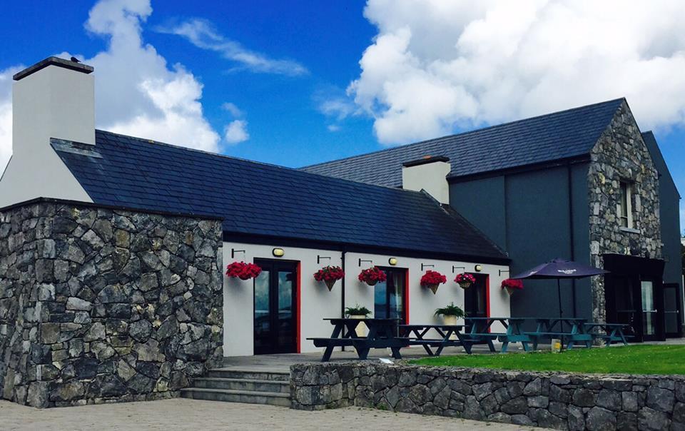 Burren Atlantic Hotel & Holiday Cottages Ballyvaughan Extérieur photo